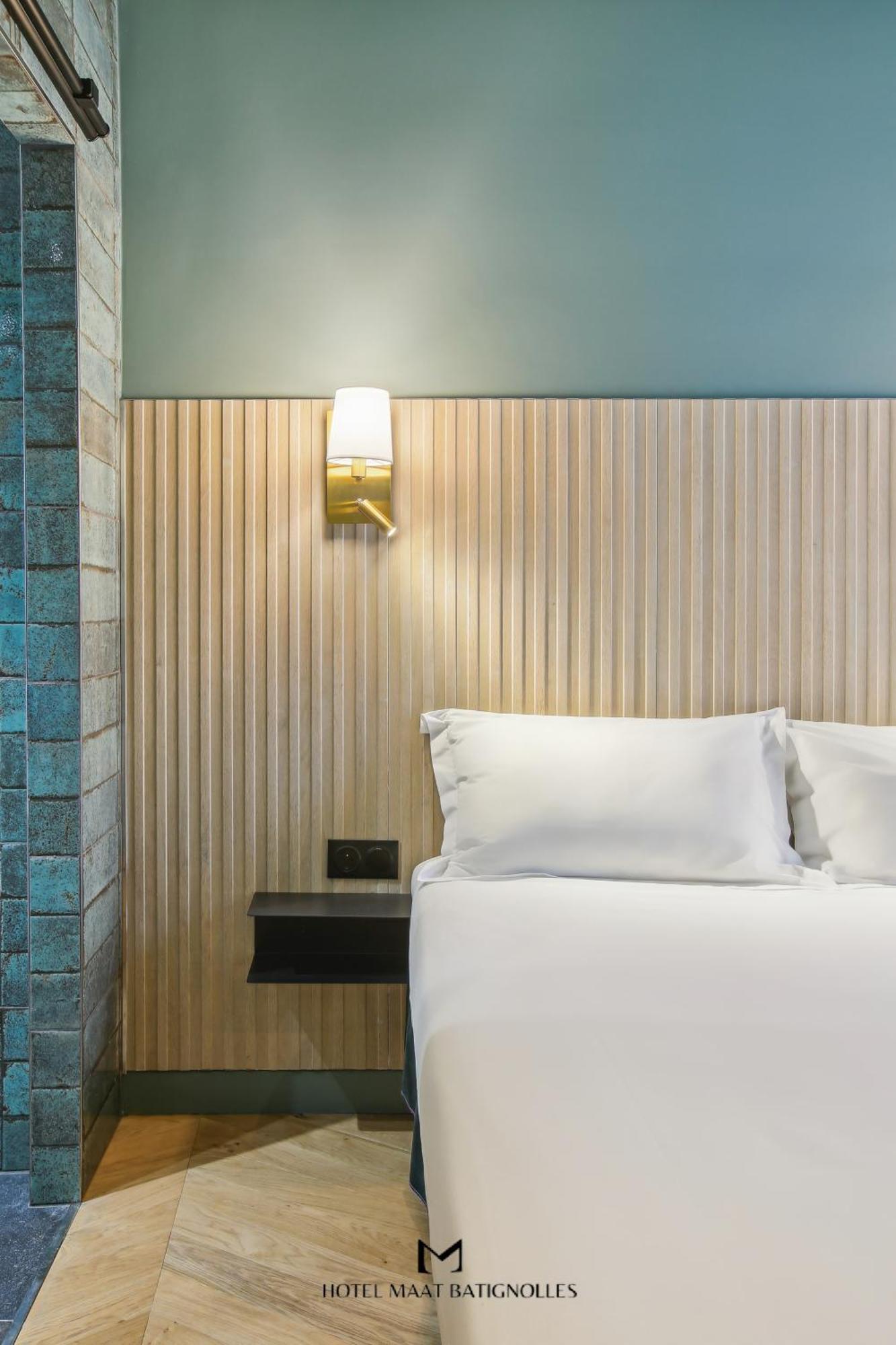 Hotel Maat Batignolles Париж Екстериор снимка