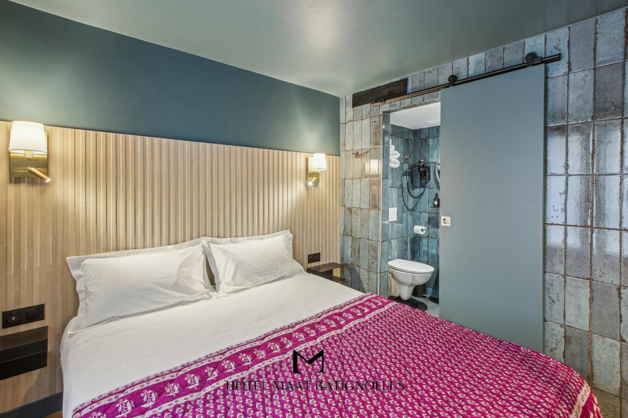Hotel Maat Batignolles Париж Екстериор снимка
